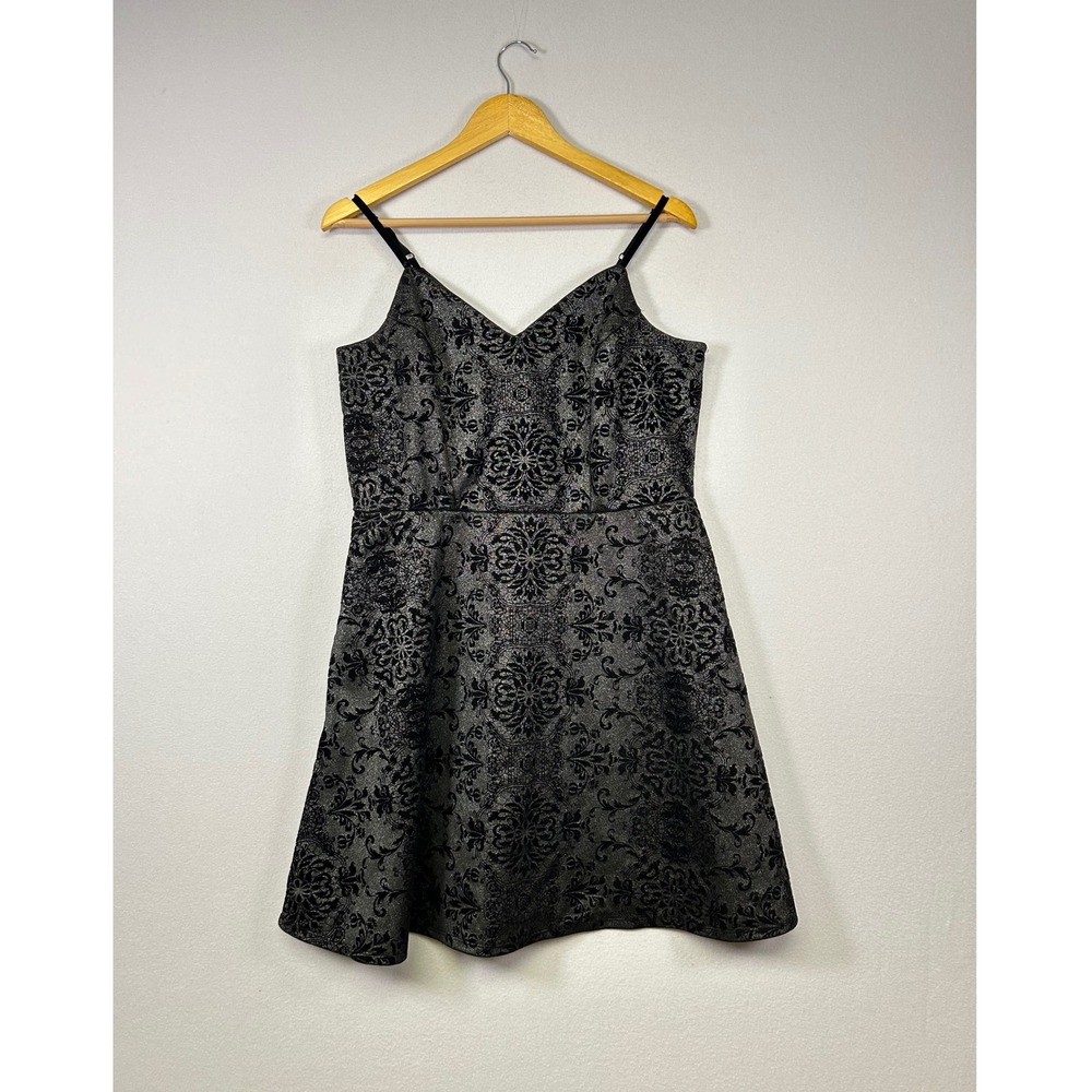 Gothic Damask Skater Dress Women M Silver Black‎ Velvet Flocked Metallic Party